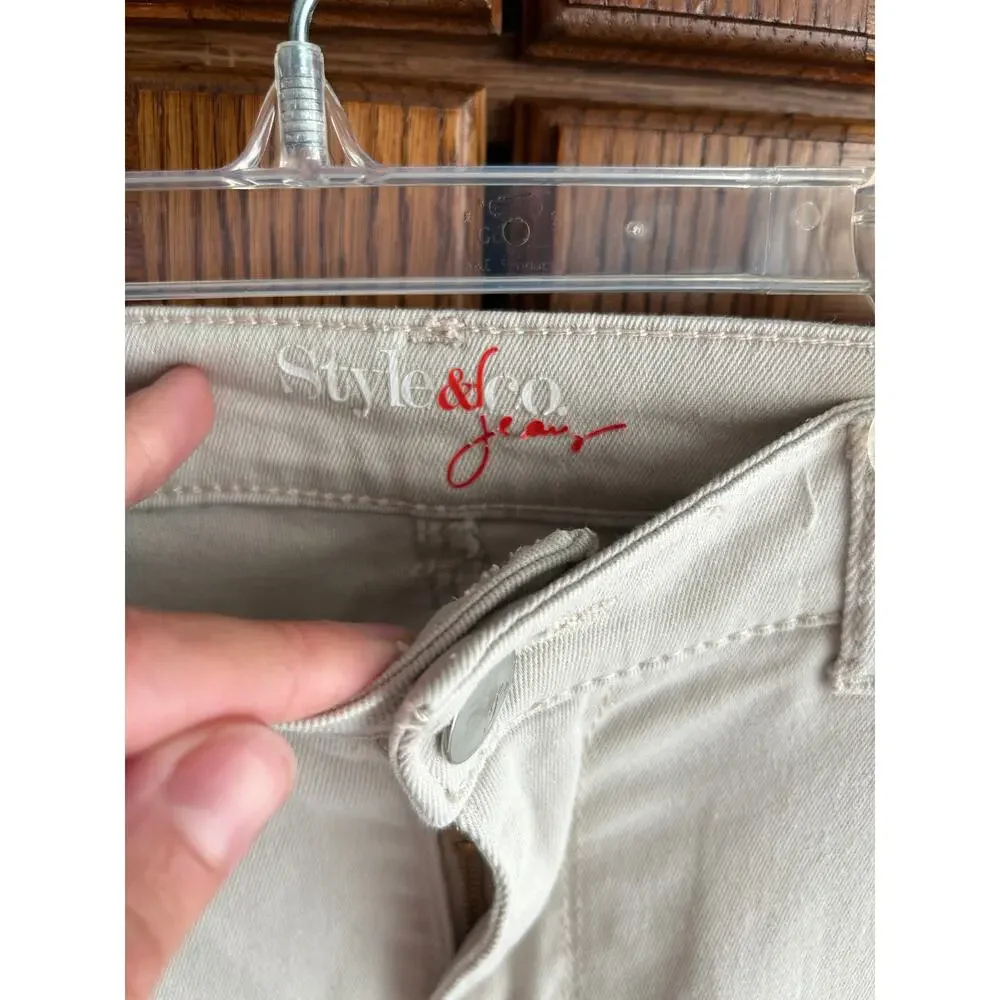 Style & Co Curvy Fit Beige Jeans Women's Size 8
